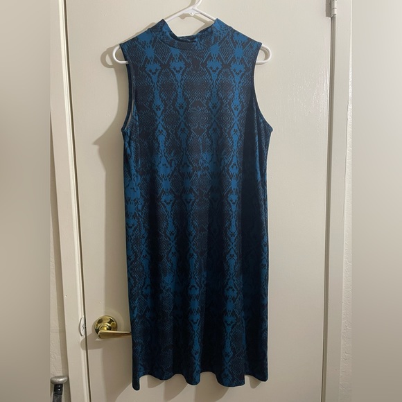 Blue Sleeveless High Neck Dress - Picture 1 of 2